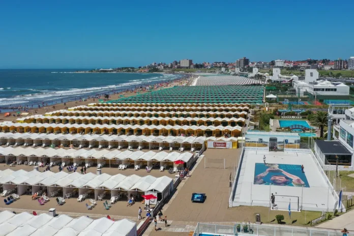 afp-20240118-34fp6c6-v1-highres-argentinatourismeconomymardelplata