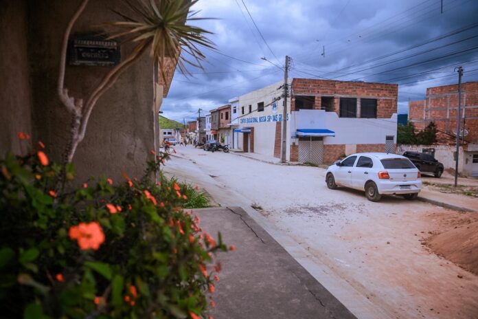 340ef902-a6bd-4633-a769-7ca0161f0a29