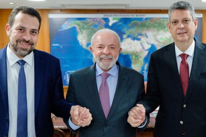 704d2247-6e2d-4d4d-aac4-d392ebce02fd