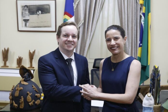 c9f5fbbe-5f16-4623-8c48-e1359f7803f8