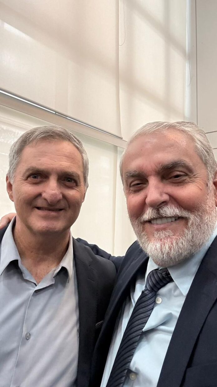 fd7e1517-ca86-4786-bec2-12aa4a8e4ebf