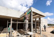 Pernambuco inicia 2026 com saldo positivo de empregos com destaque para construção civil