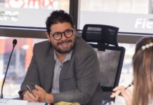 Ivan Moraes percorre o interior de Pernambuco para lançar livro sobre bastidores da política